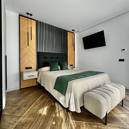 Hostal Noli Чиклана-де-ла-Фронтера Экстерьер фото