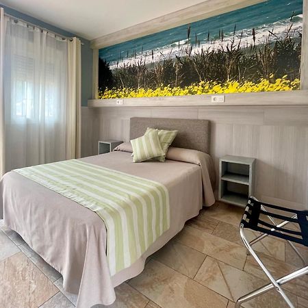 Hostal Noli Чиклана-де-ла-Фронтера Экстерьер фото