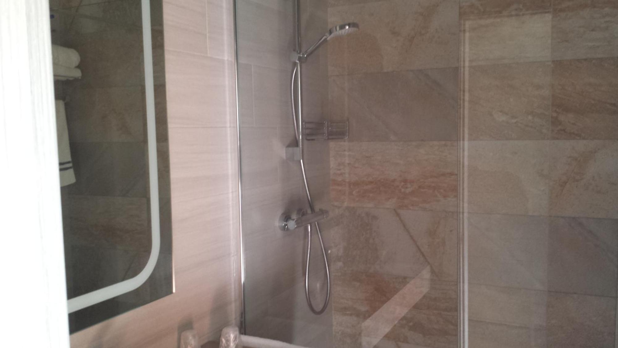 Hostal Noli Чиклана-де-ла-Фронтера Экстерьер фото