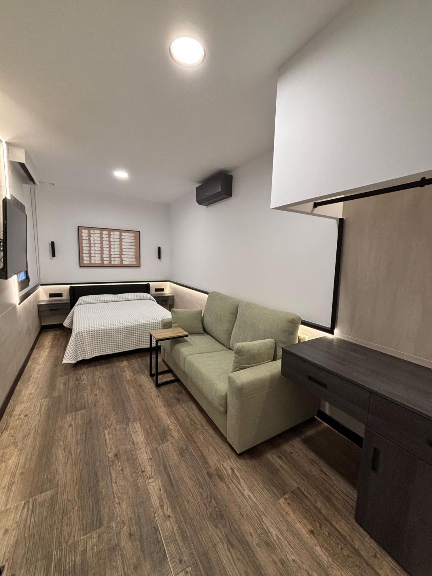Hostal Noli Чиклана-де-ла-Фронтера Экстерьер фото