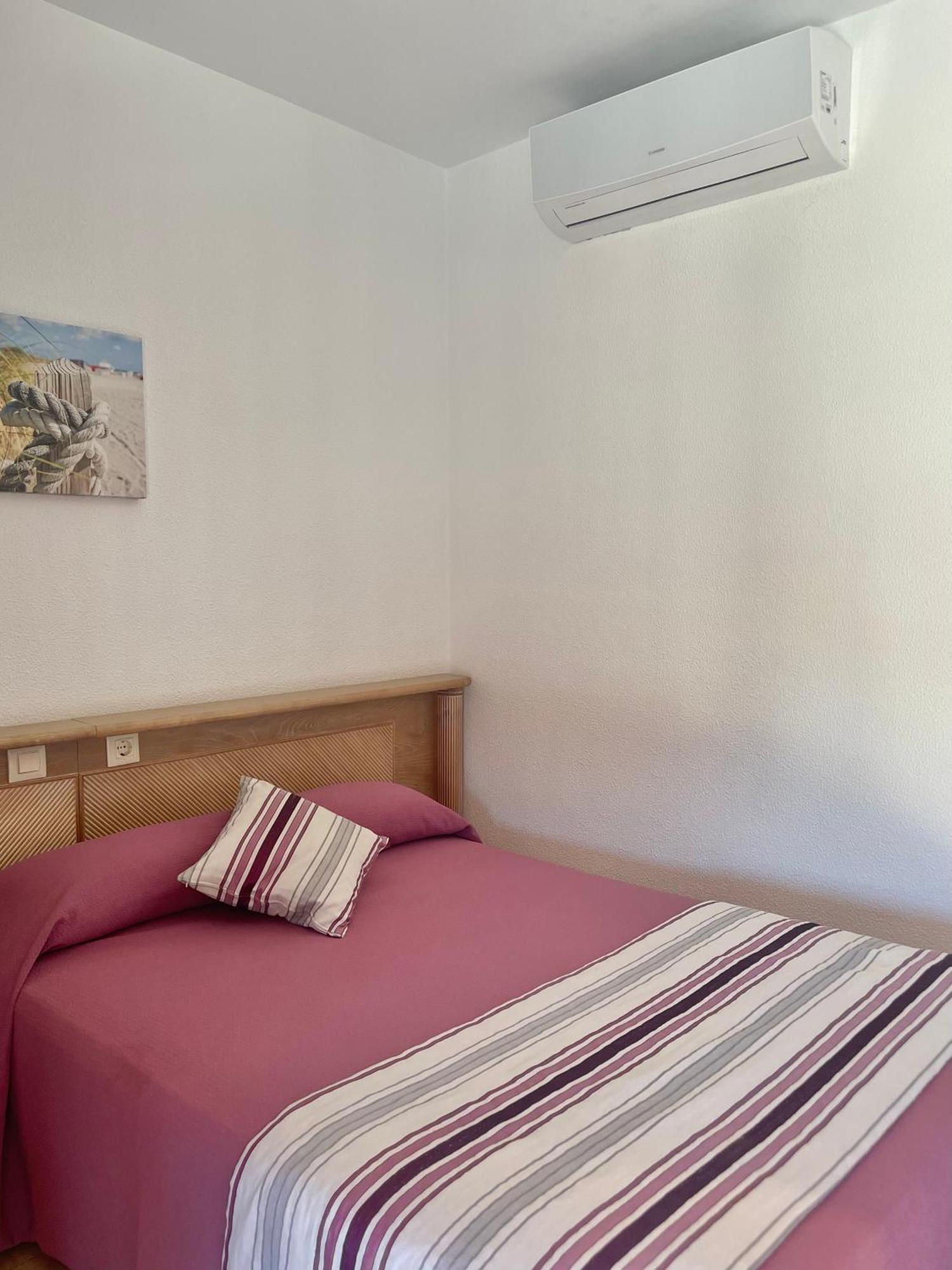 Hostal Noli Чиклана-де-ла-Фронтера Экстерьер фото
