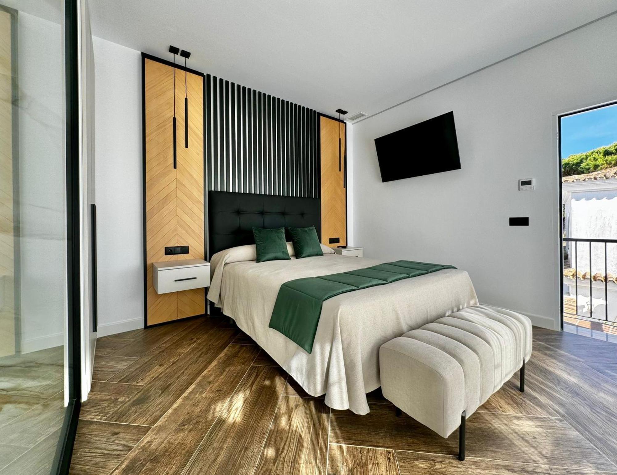 Hostal Noli Чиклана-де-ла-Фронтера Экстерьер фото